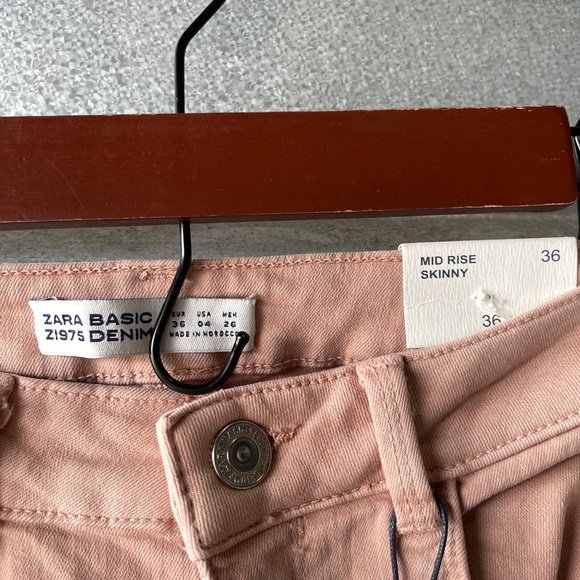 1399‎ NWT Zara Mid Rise Skinny Jeans Orange Peach Size 04 - Picture 3 of 7